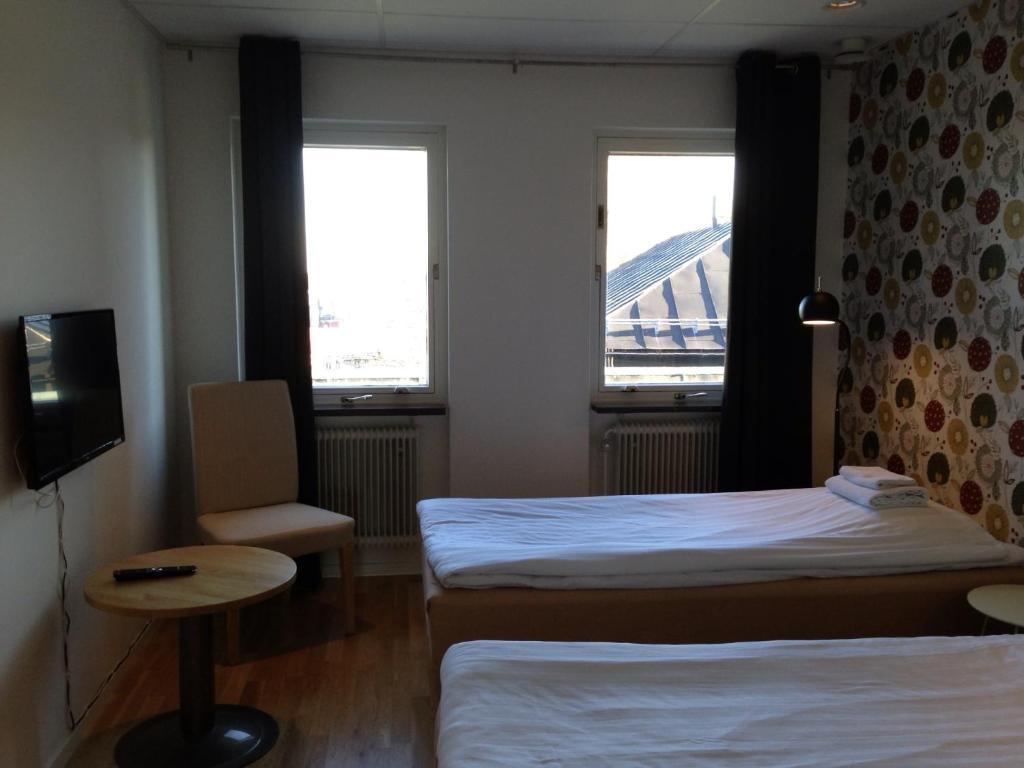 Holmsund Vaesterbacken Hotell & Konferens חדר תמונה